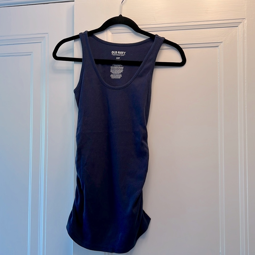 Navy blue women’s maternity tank top size small
